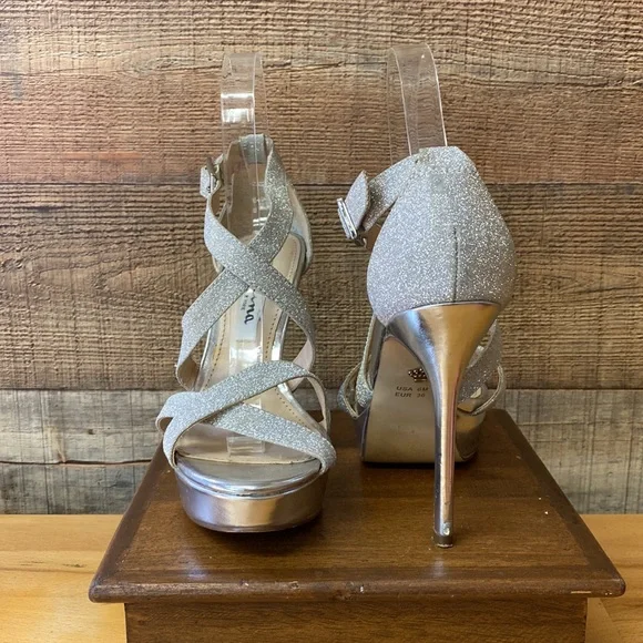 Nina New York Sparkle Queen Party Heels - Picture 3 of 6